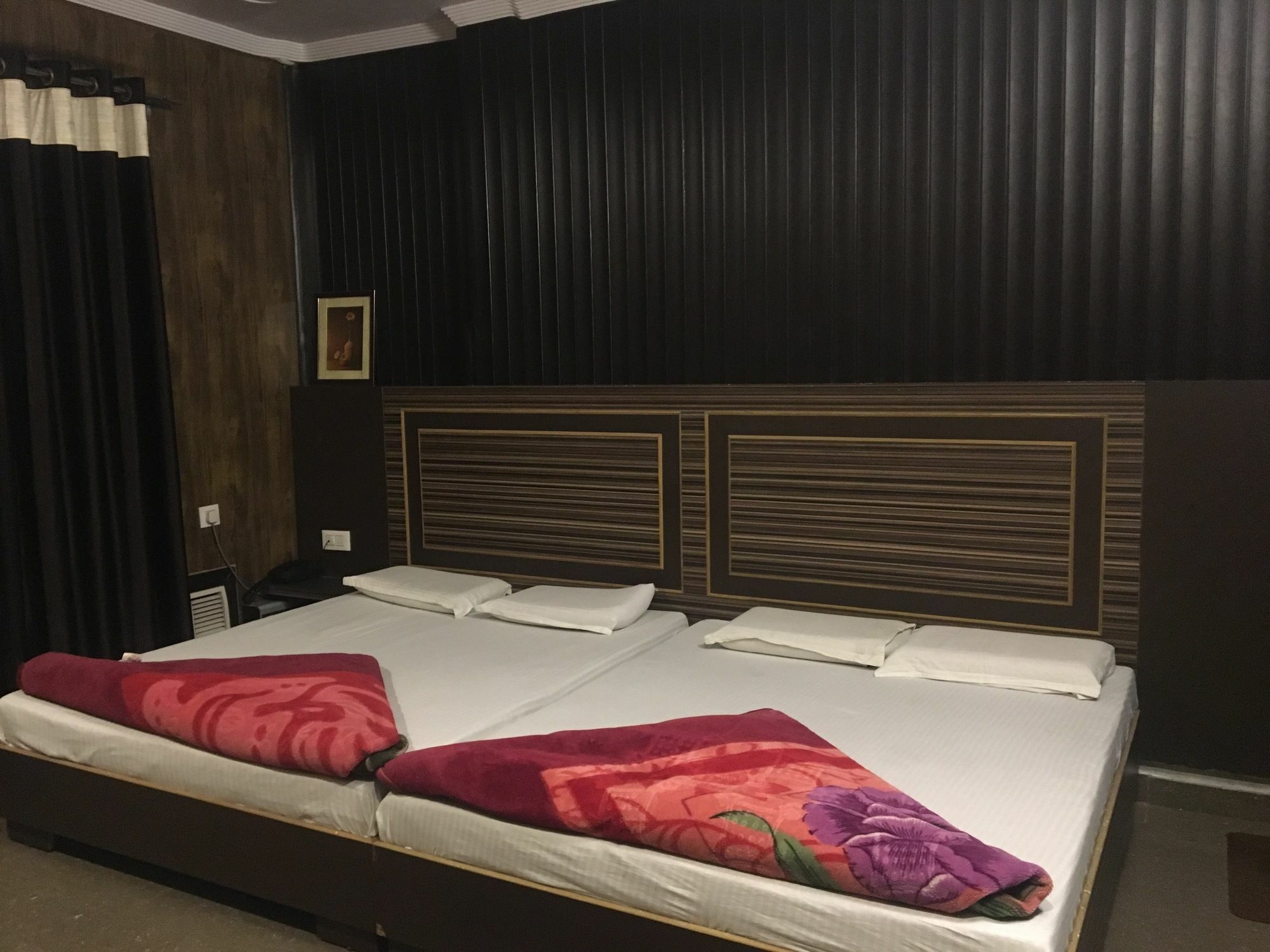 Grg Pardesi Hotel Haridwar Luaran gambar
